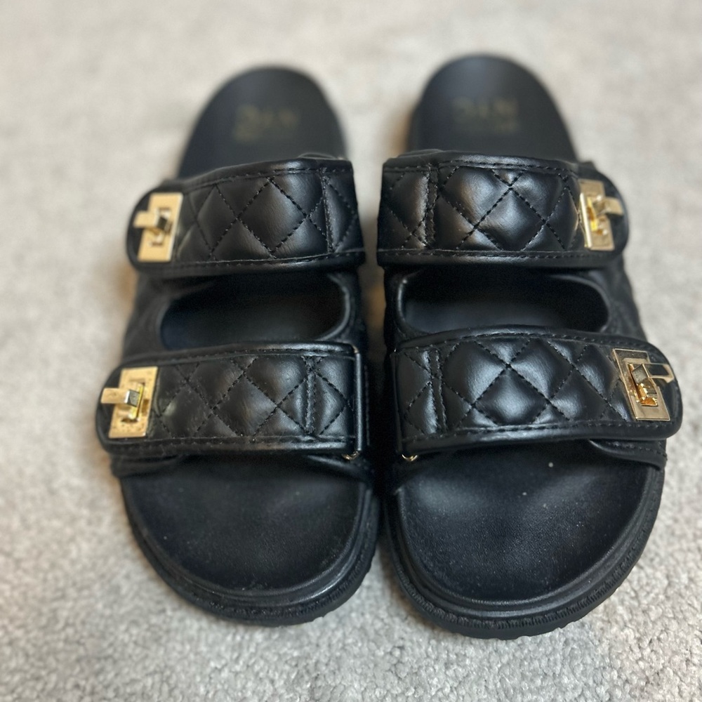 Women Madden NYC Quilted Footbed Sandal